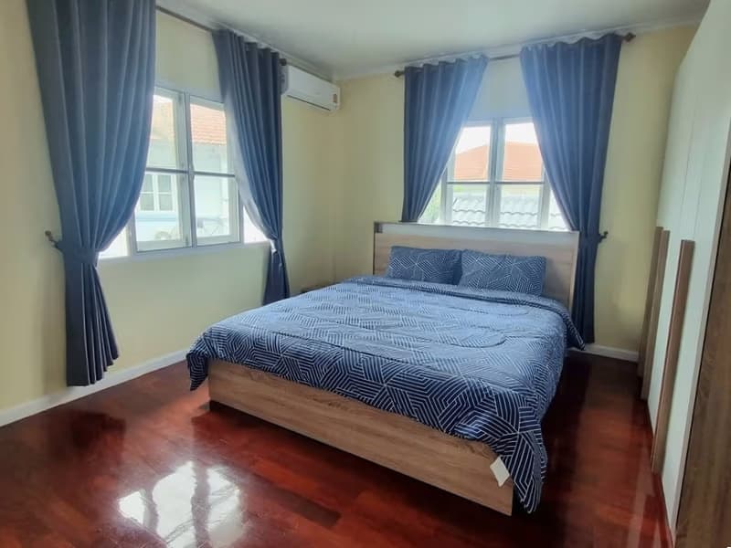 7 Bed House for Rent and Sale in Hang Dong