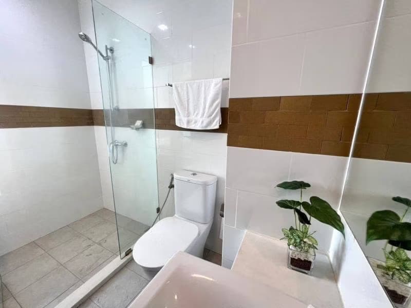 1 Bed Condo for Rent and Sale  Near On Nut BTS