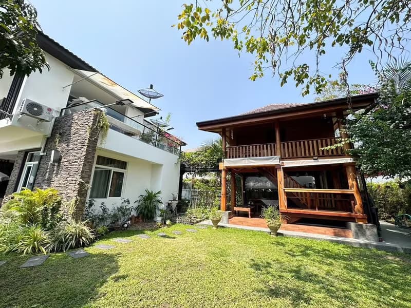 5 Bedroom House  for rent/sale at Siwalee Lake View
