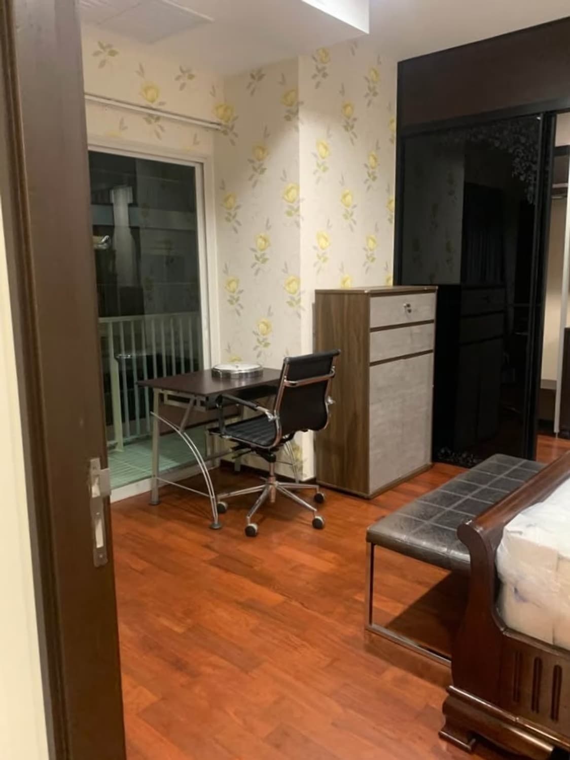 2 Bed Condo for Sale in Watthana - Image 6