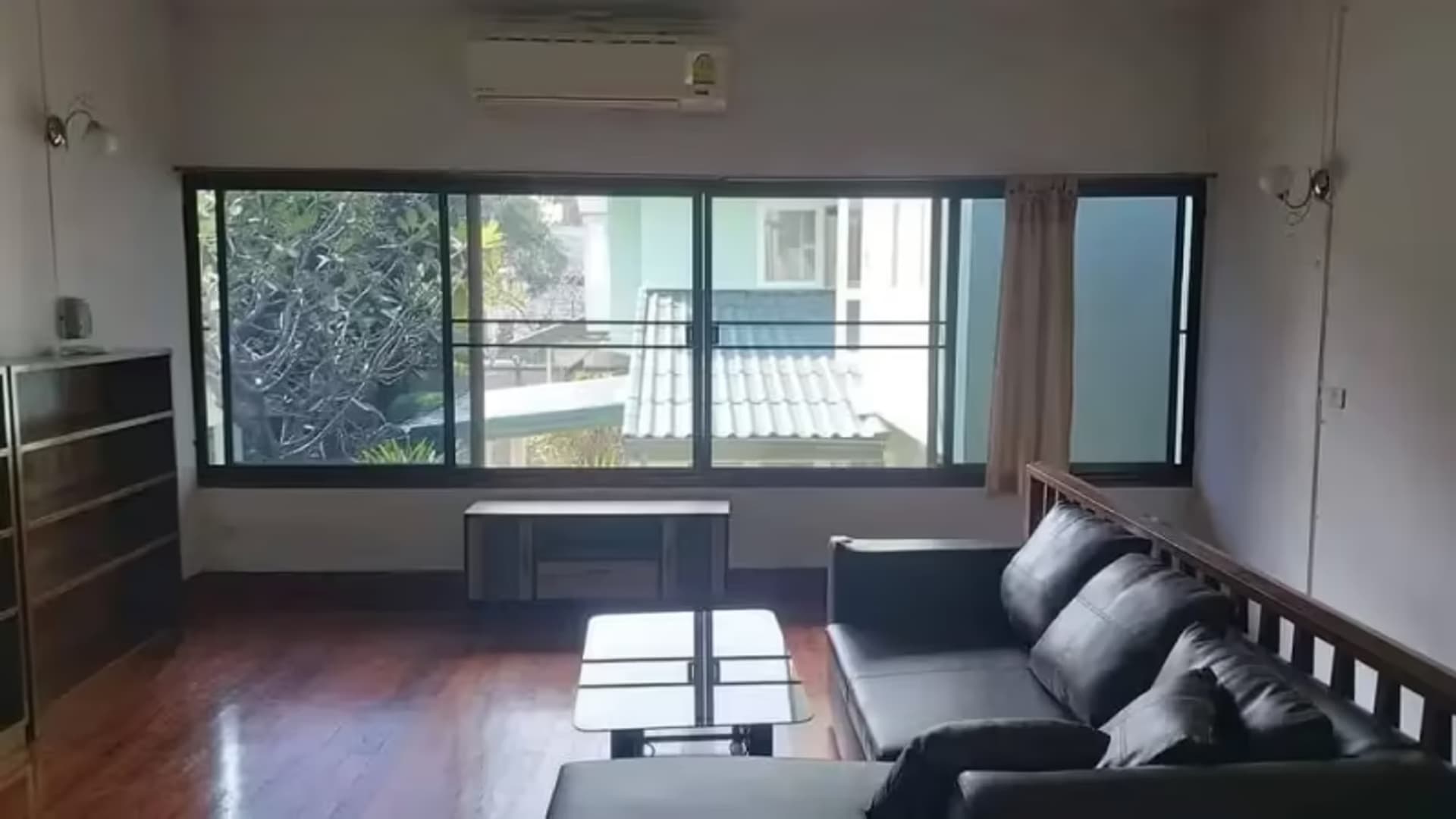 5 Bedroom House - Image 6