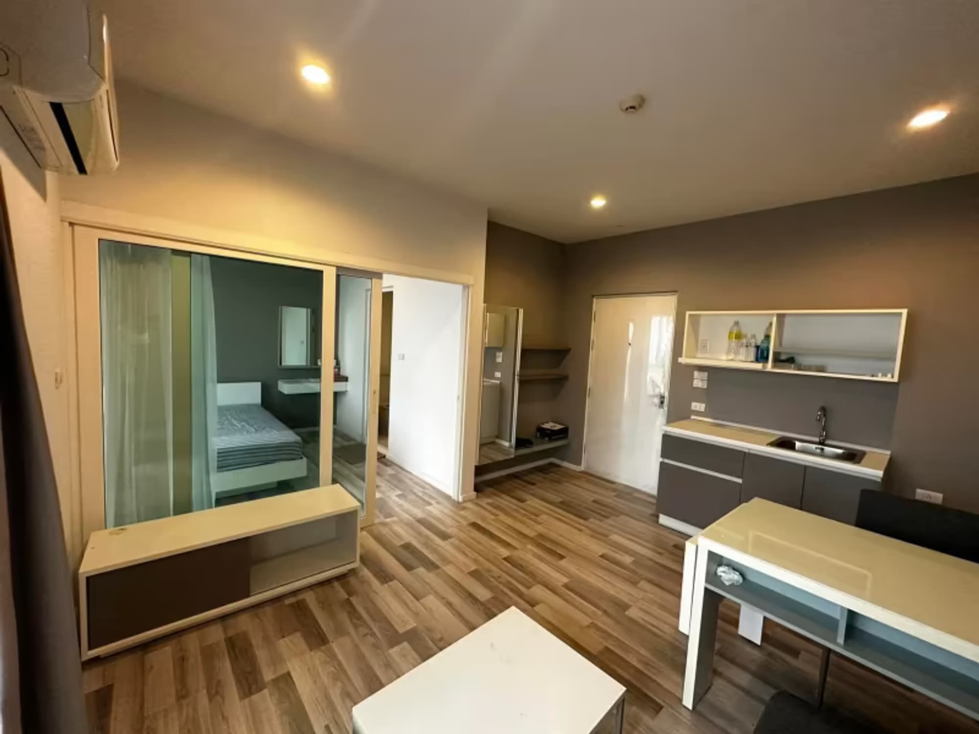 1 Bedroom Condo - Image 5