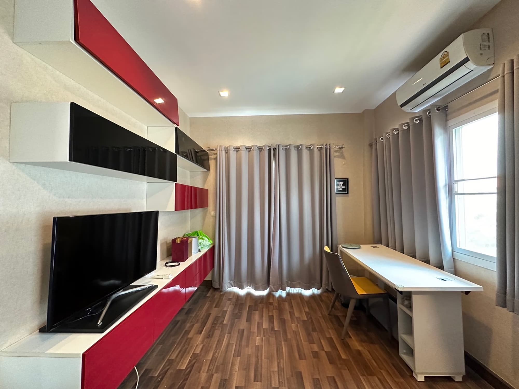House for Rent At The Oriental Regent 3 - Image 8