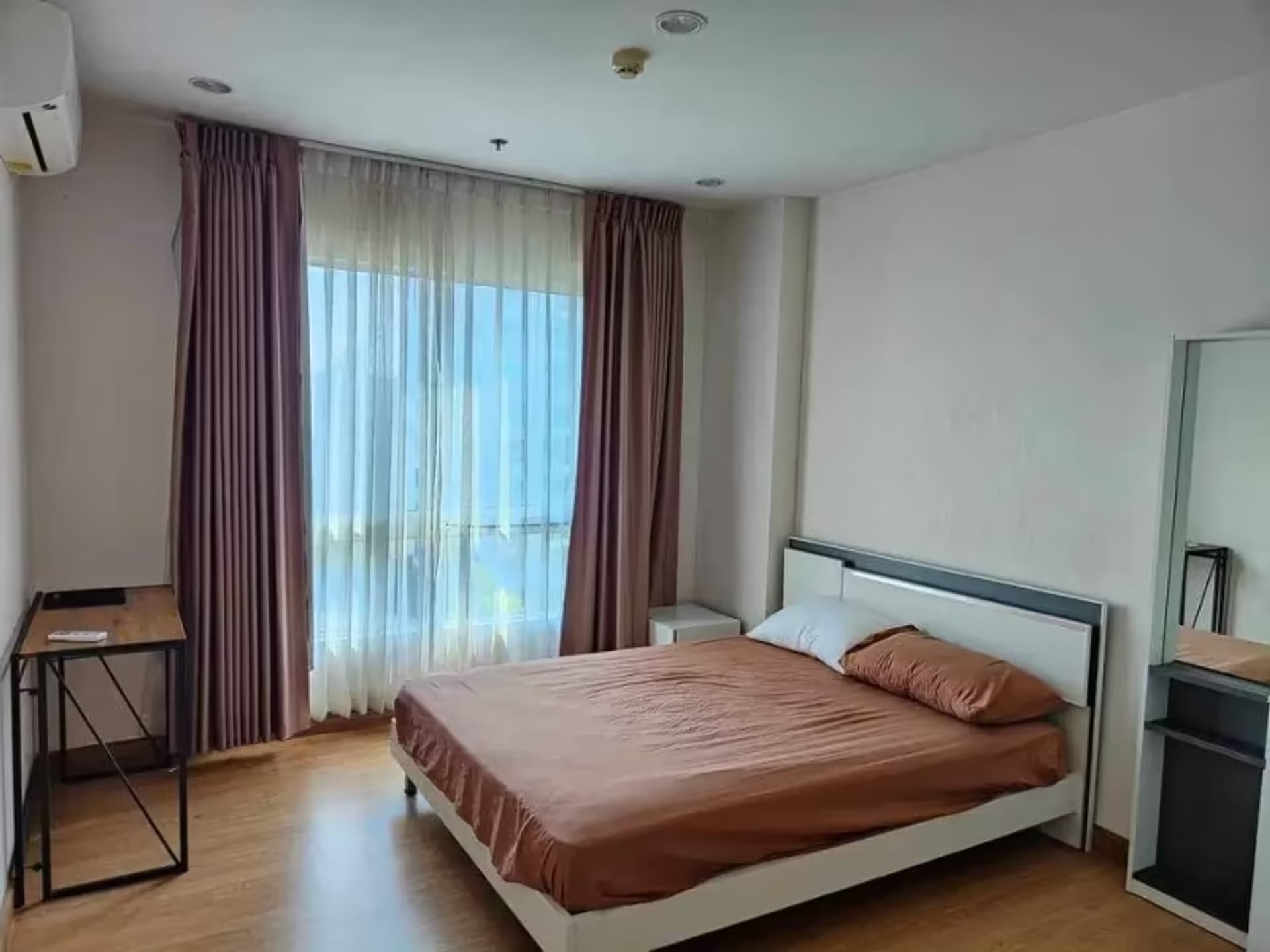 1 Bedroom Condo - Image 5