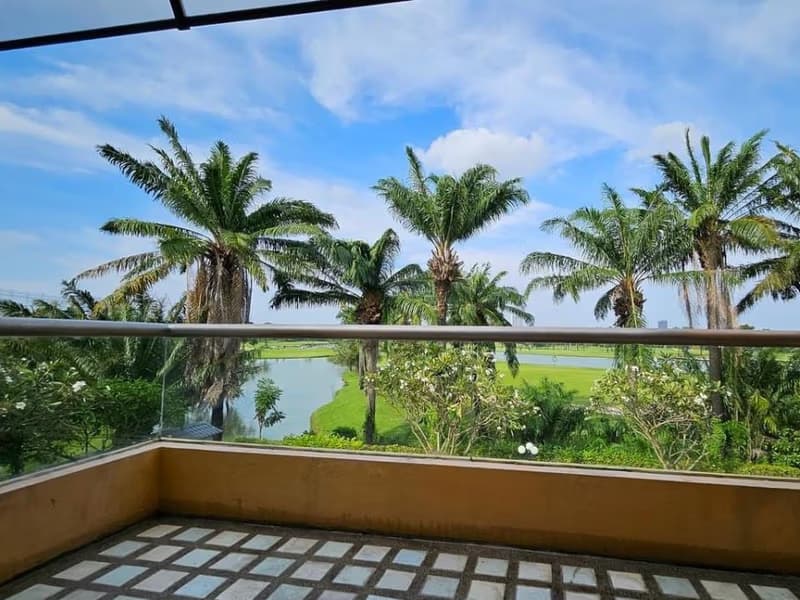 4 Bed House for Sale in Khlong Luang District