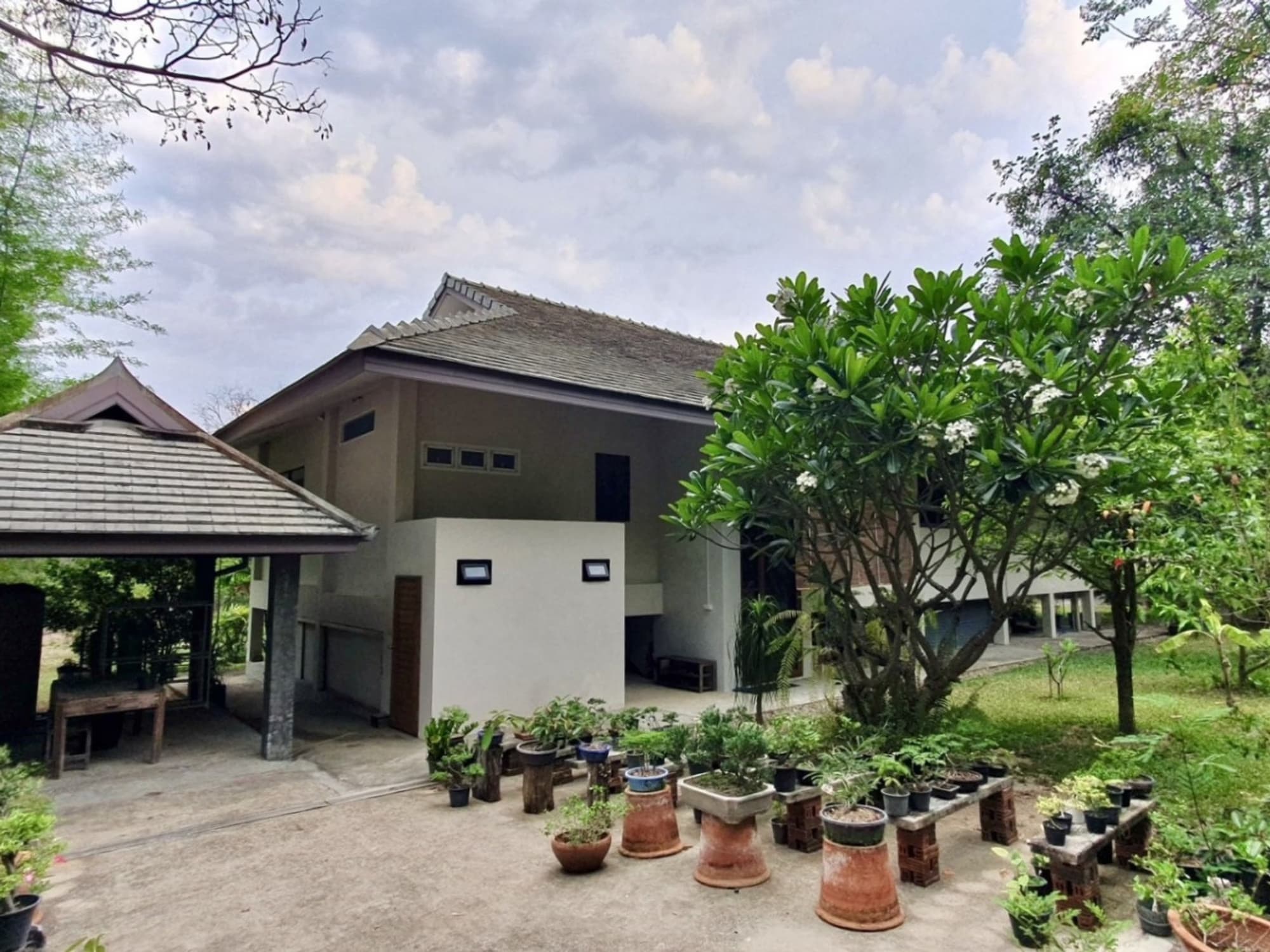 2 ห้องนอน บ้าน สำหรับ ขาย ใน Hang Dong District - Image 2