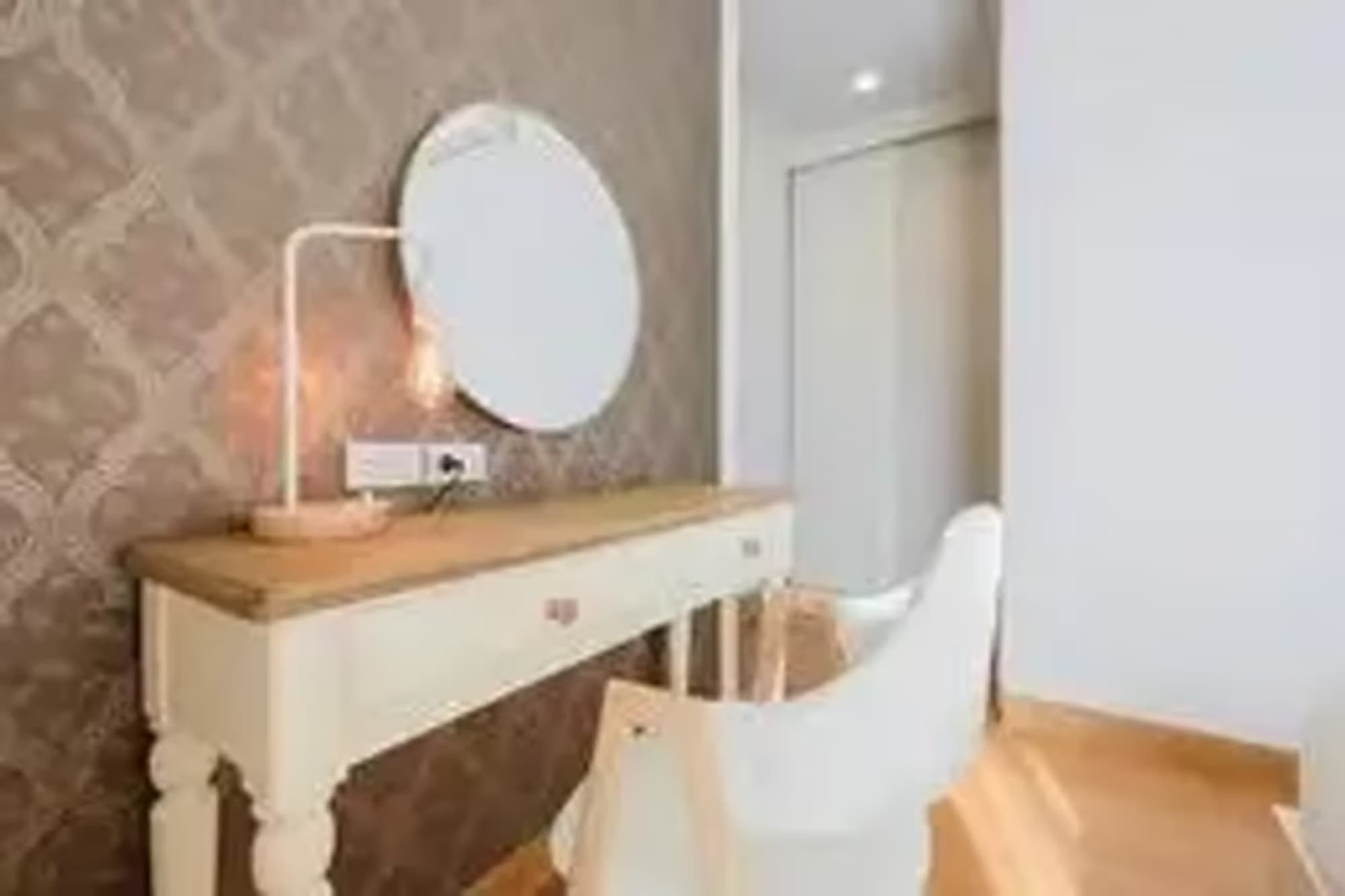 1 Bedroom Condo - Image 10