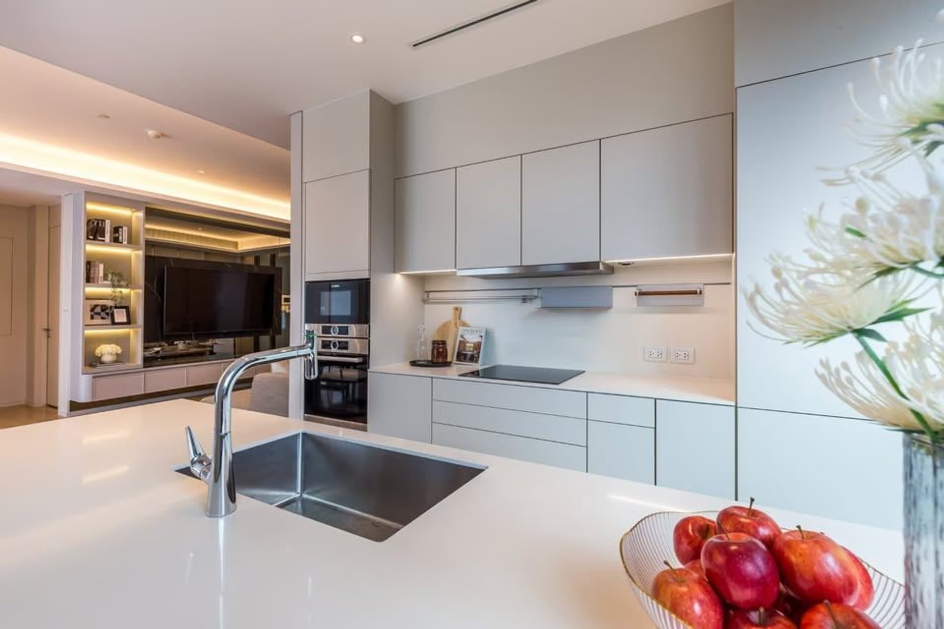 2 Bed Condo for Rent in Pathum Wan - Image 22