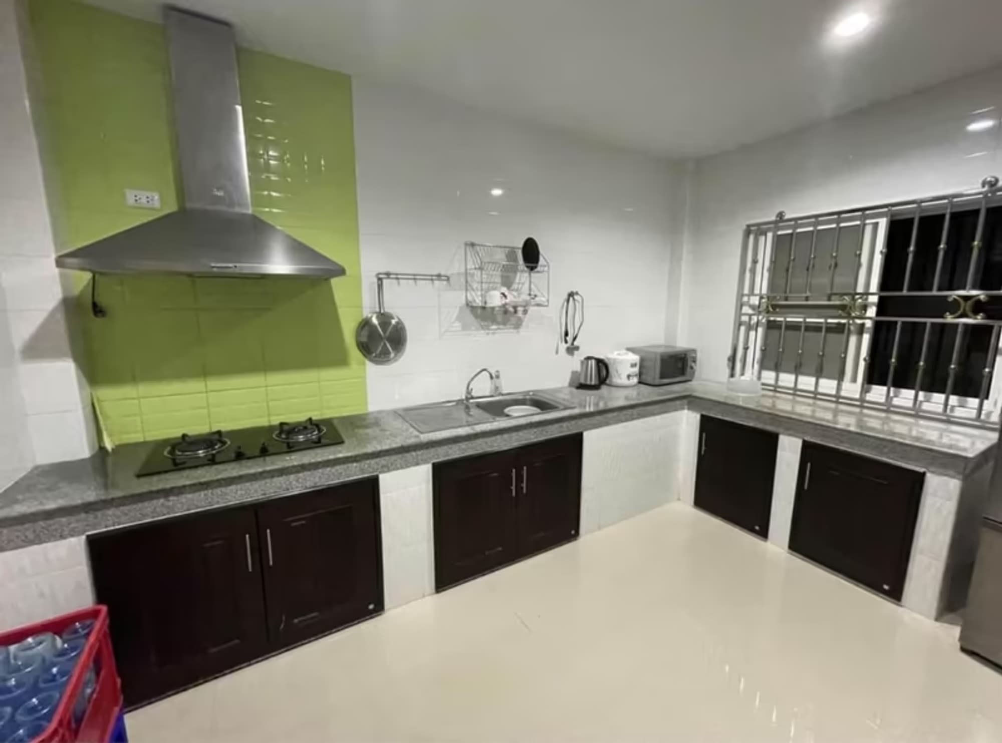 4 Bedroom House - Image 6