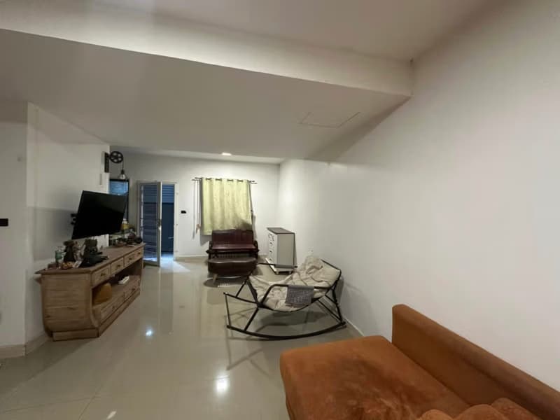 3 Bed Townhouse for Rent in Prawet