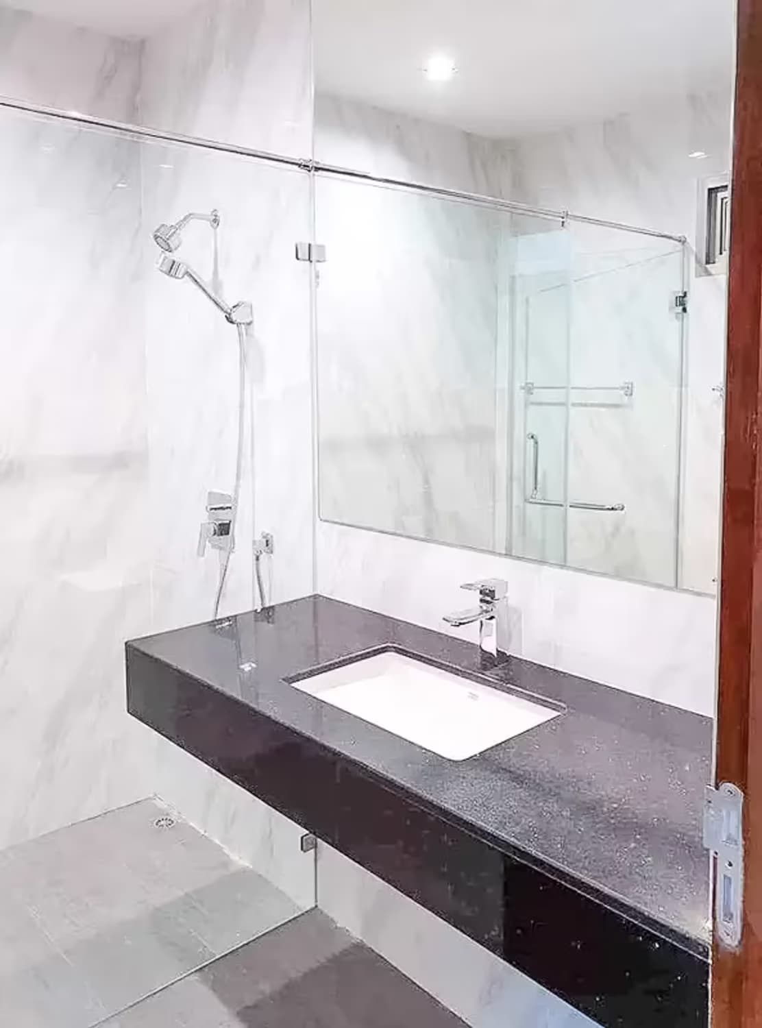 3 Bedroom House - Image 3