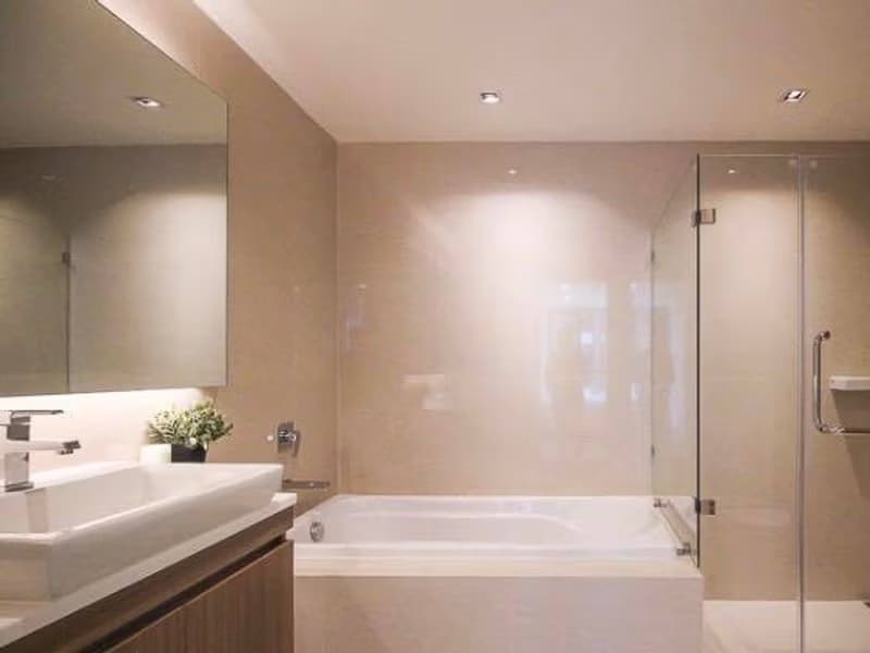 2 Bed Condo for Rent in Khlong Toei