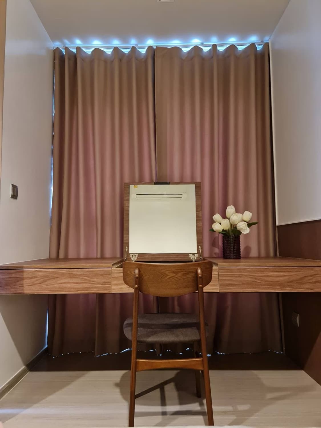 1 Bed Condo for Rent  Near Phra Ram 9 MRT - Image 7