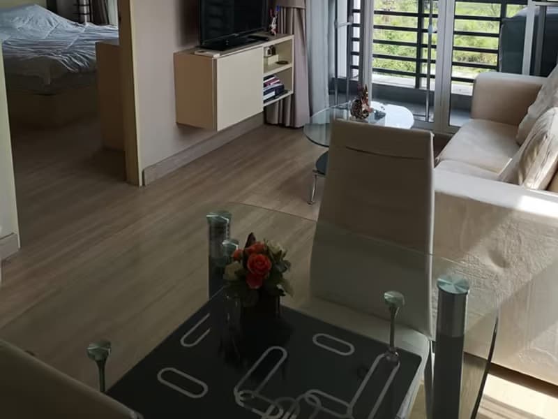 1 Bedroom Condo