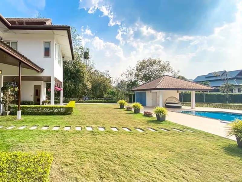 Luxury Pool Villa for Sale/Rent in Mae Rim