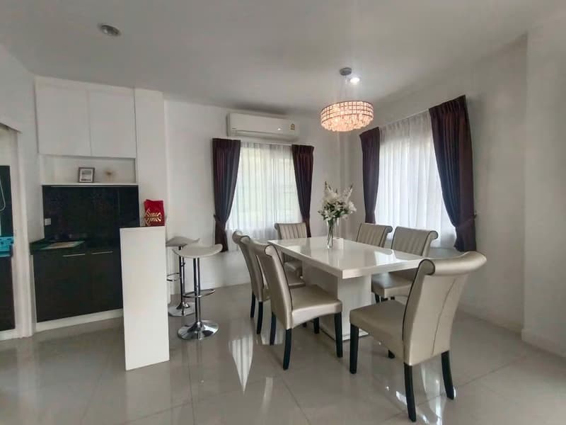 3 Bed House for Rent in Saraphi
