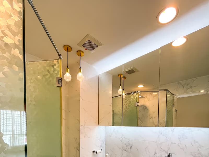 1 Bed Condo for Rent and Sale in Sathon