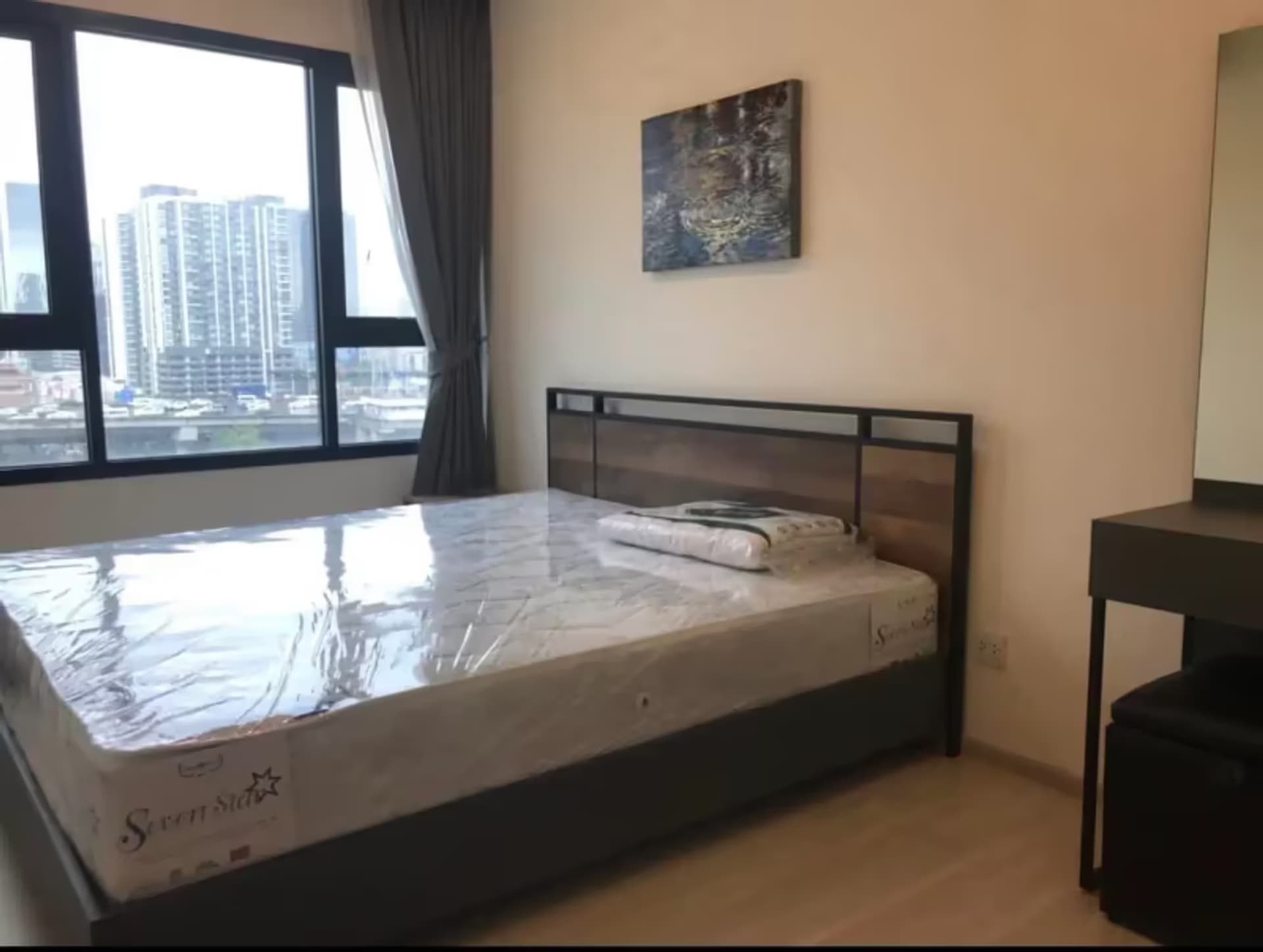 Condo for Sale at Life Asoke - Image 4
