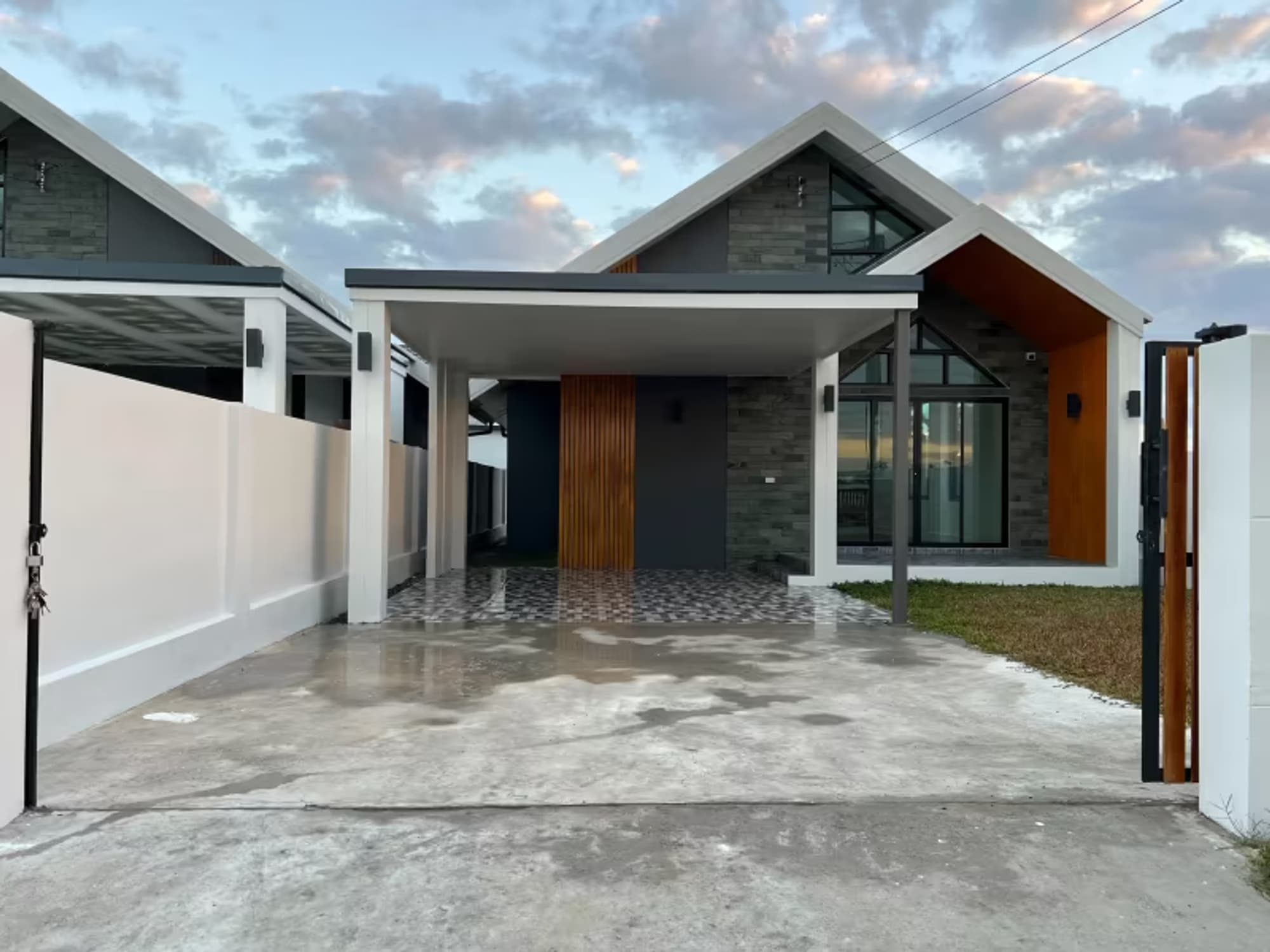 3 Bedroom House - Image 2