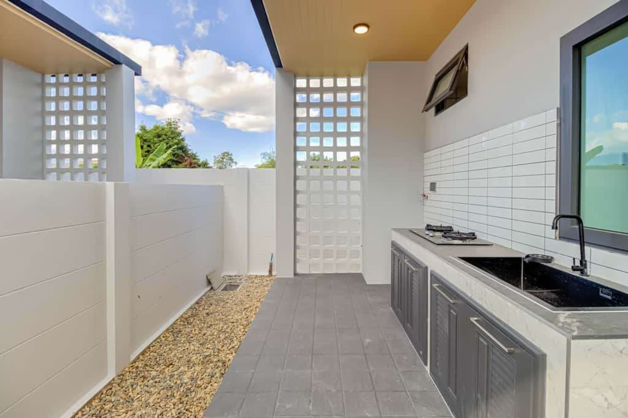 3 Bed House for Sale in Saraphi District - Image 8