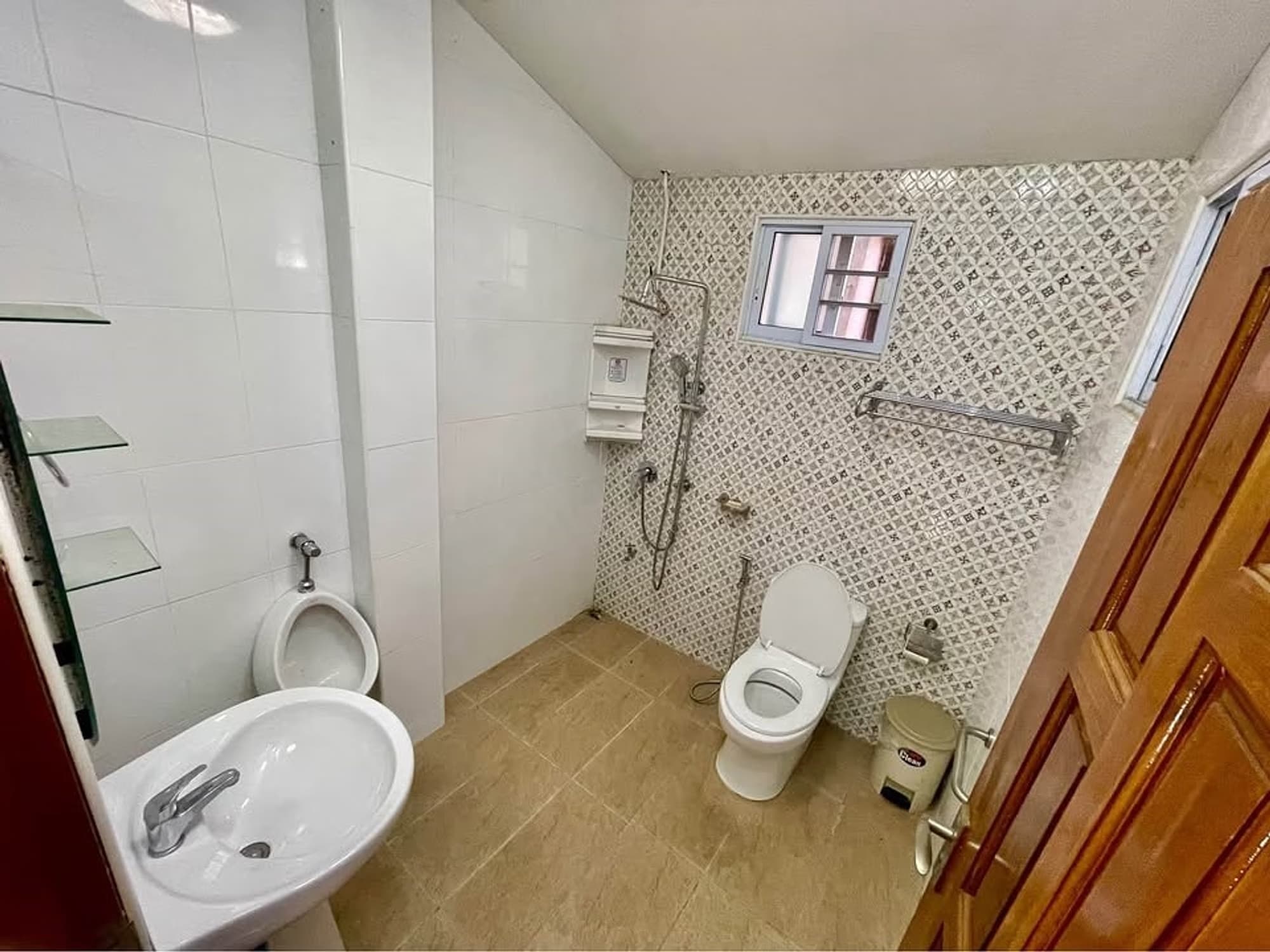 4 Bed House for Sale in Hang Dong - Image 12