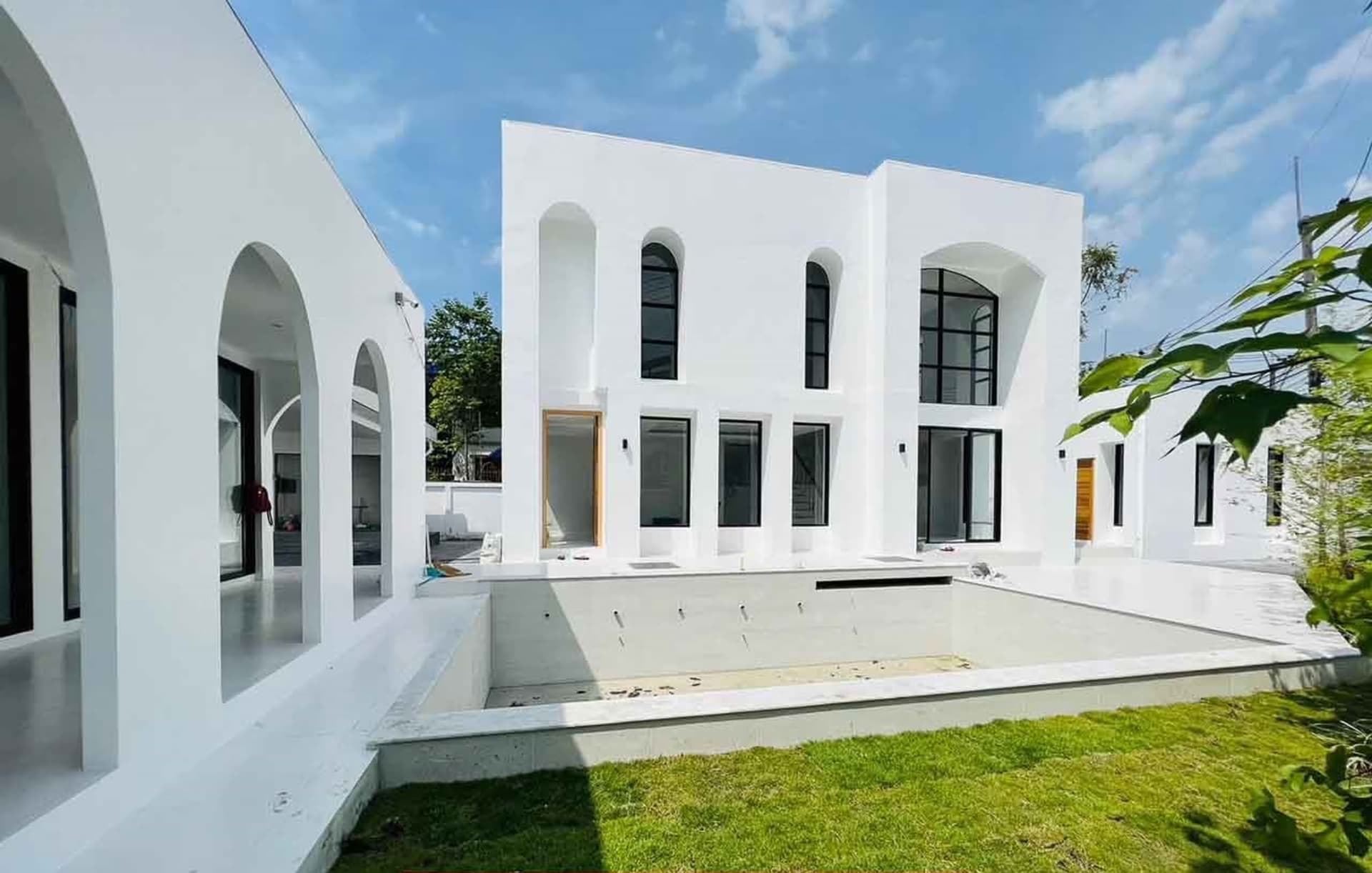 5 Bedroom House House for Sale in Nong Khwai - Image 1