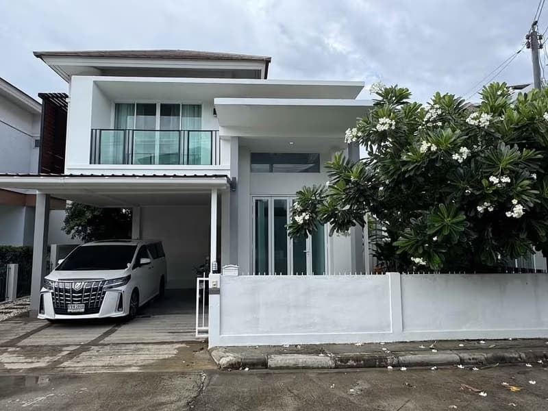 3 Bed House for Rent in Mueang Chiang Mai