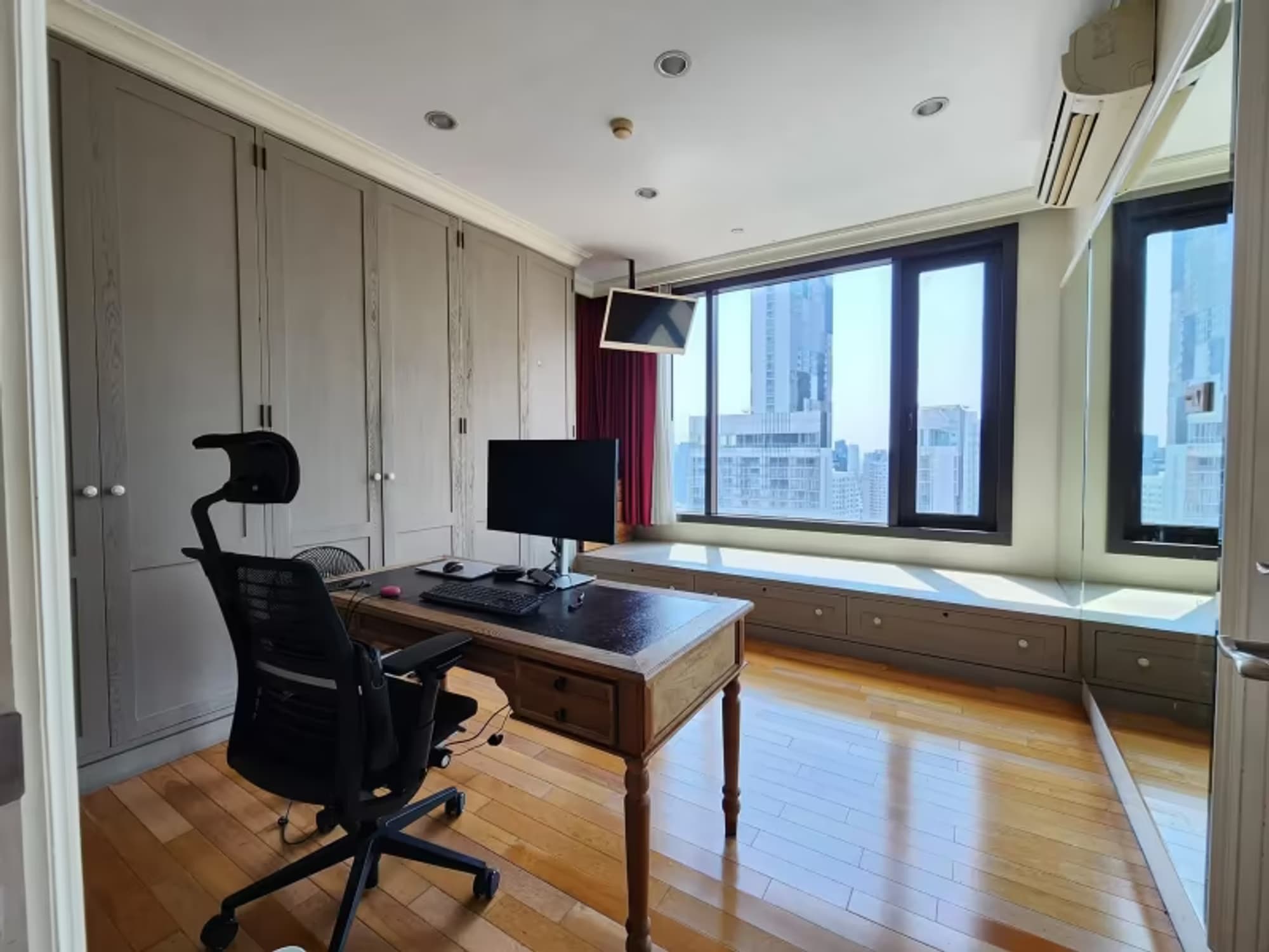 2 Bedroom Condo - Image 4