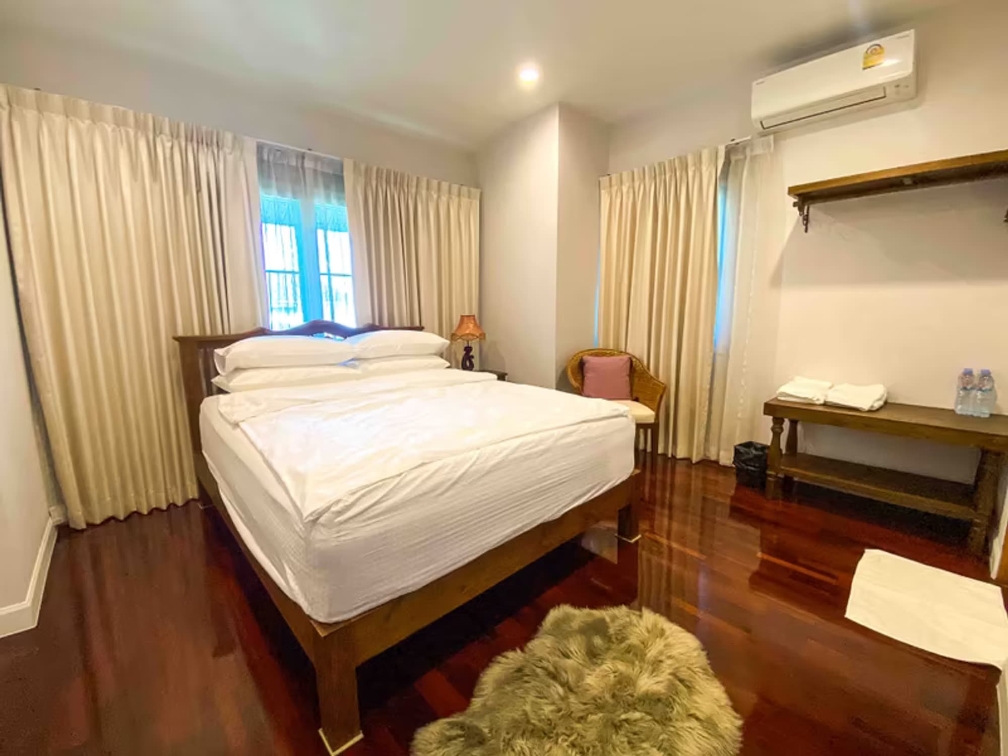 4 Bedroom House - Image 31