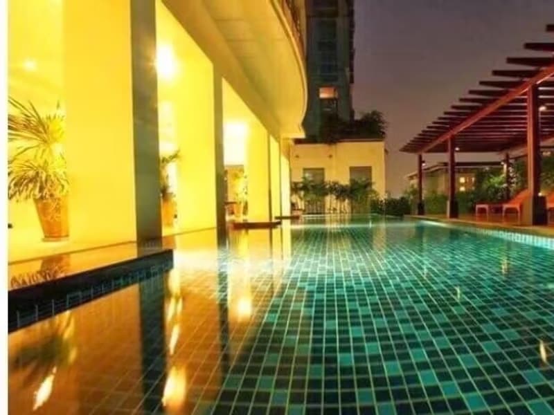 The Rajdamri Serviced Residence