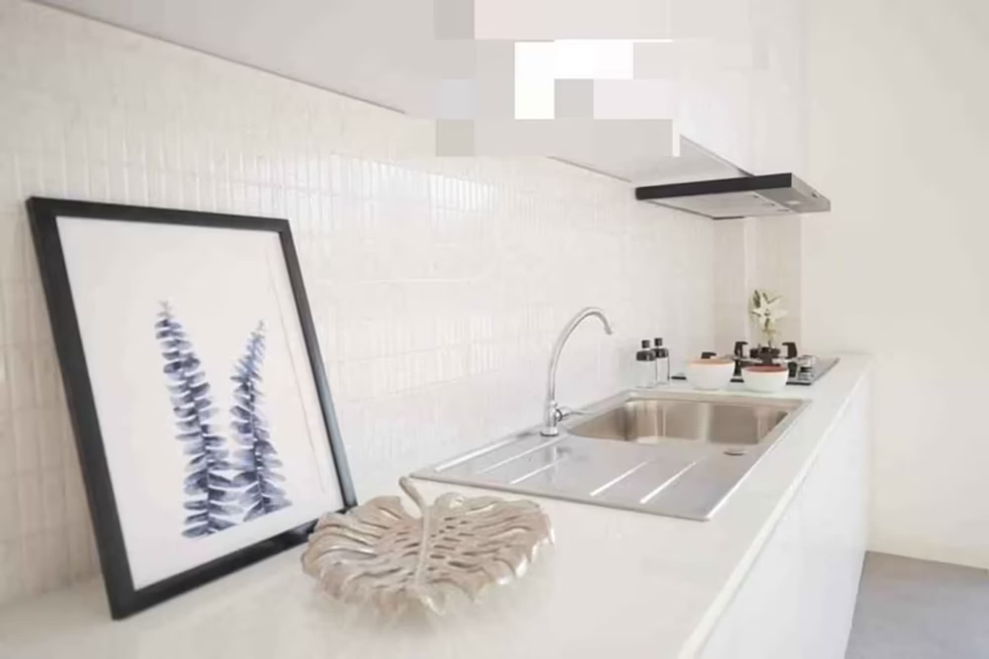  - Image 8