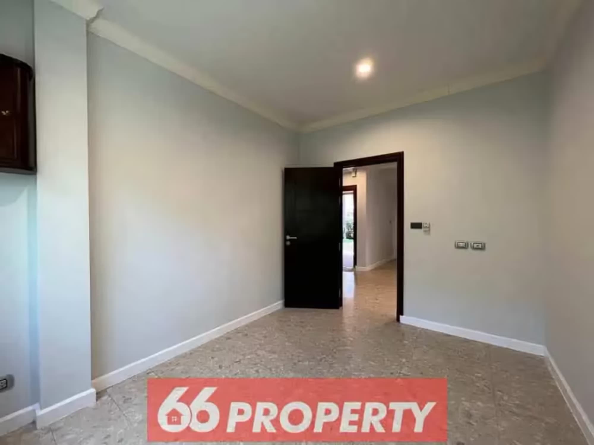 4 Bedroom House - Image 17