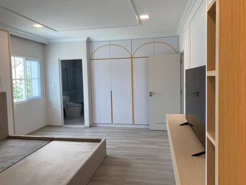 3 Bed House for Rent in Bang Phli