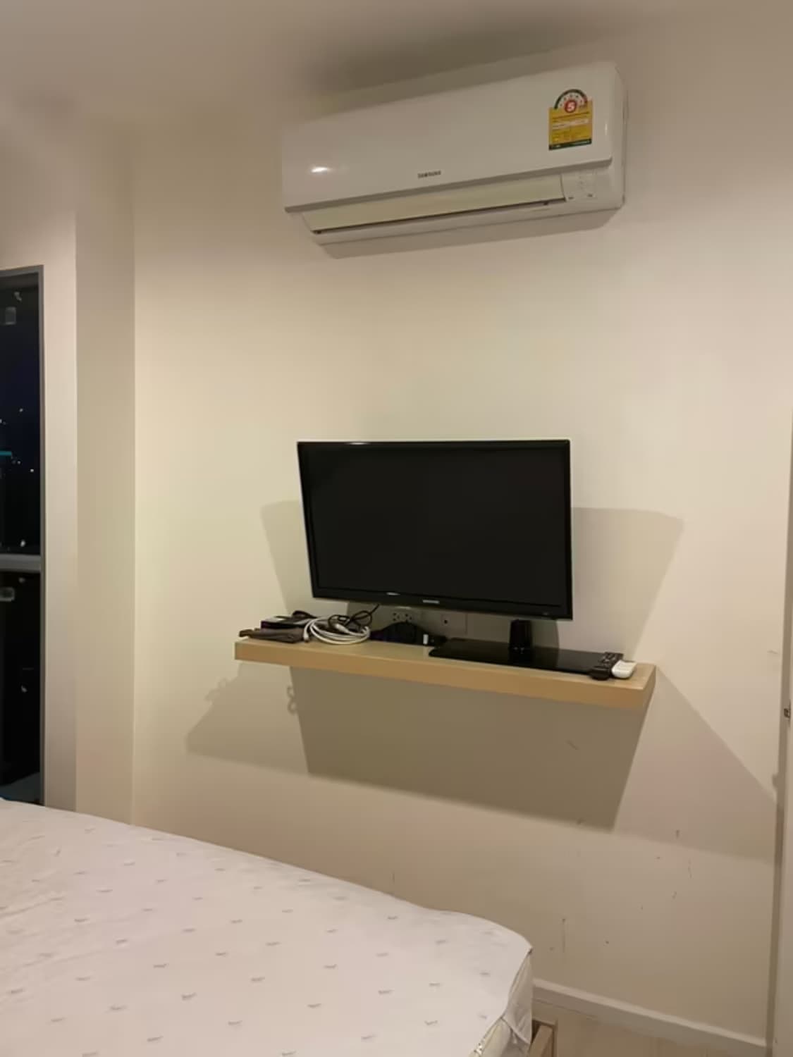 Condo for Rent at Aspire Sukhumvit 48 - Image 2
