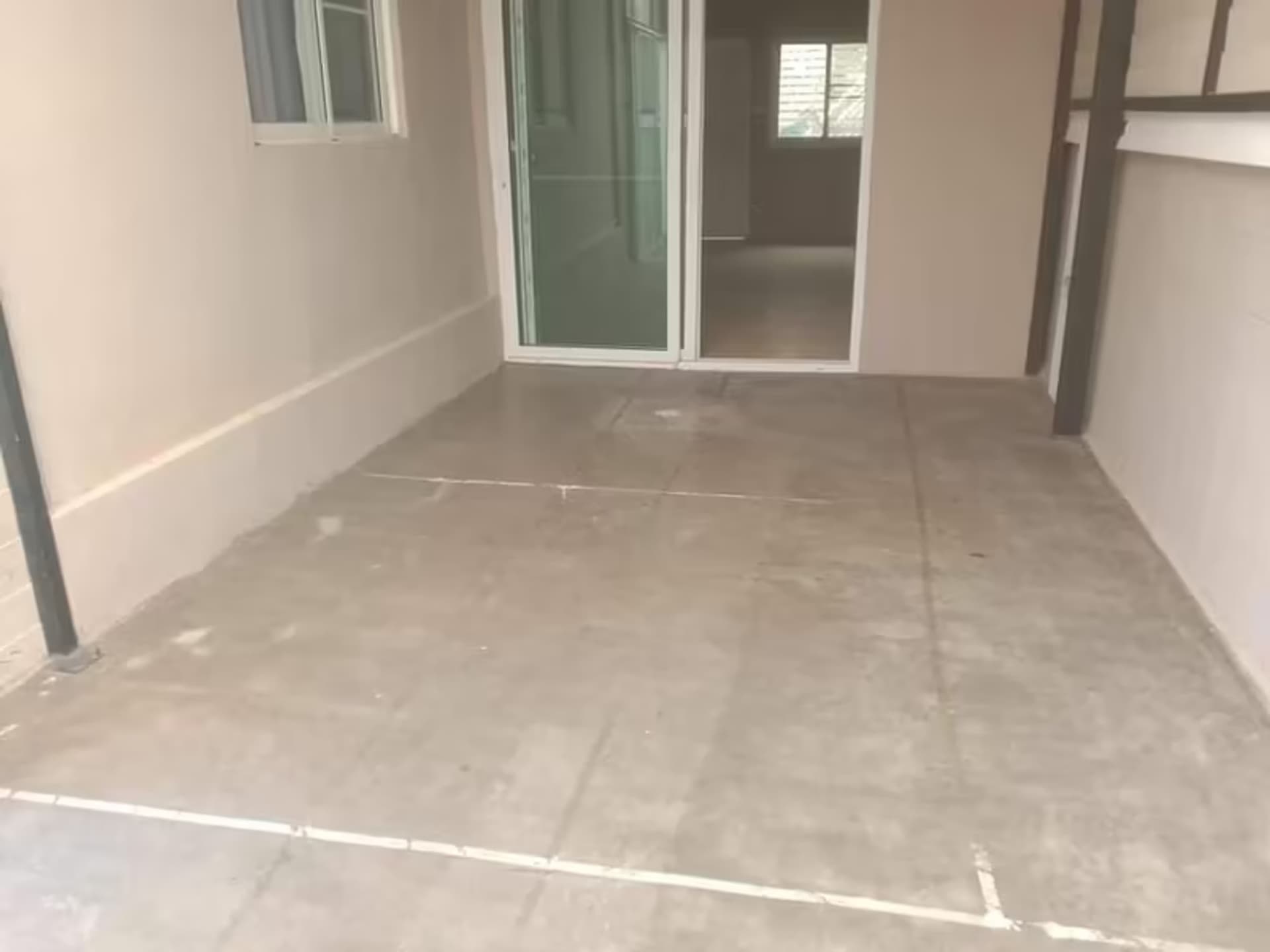 4 Bedroom House - Image 7