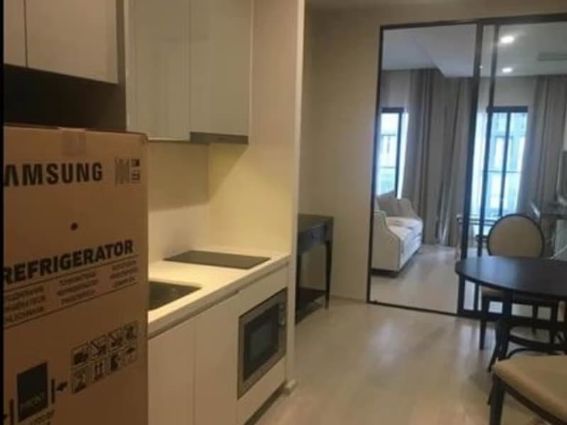1 Bed Condo for Rent  Near Phloen Chit BTS