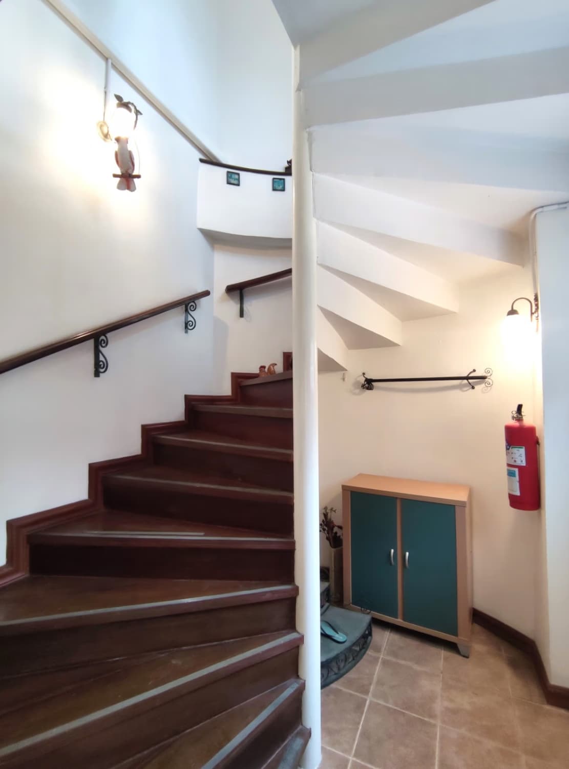 2 Bed House for Rent in Mae Rim District - Image 6