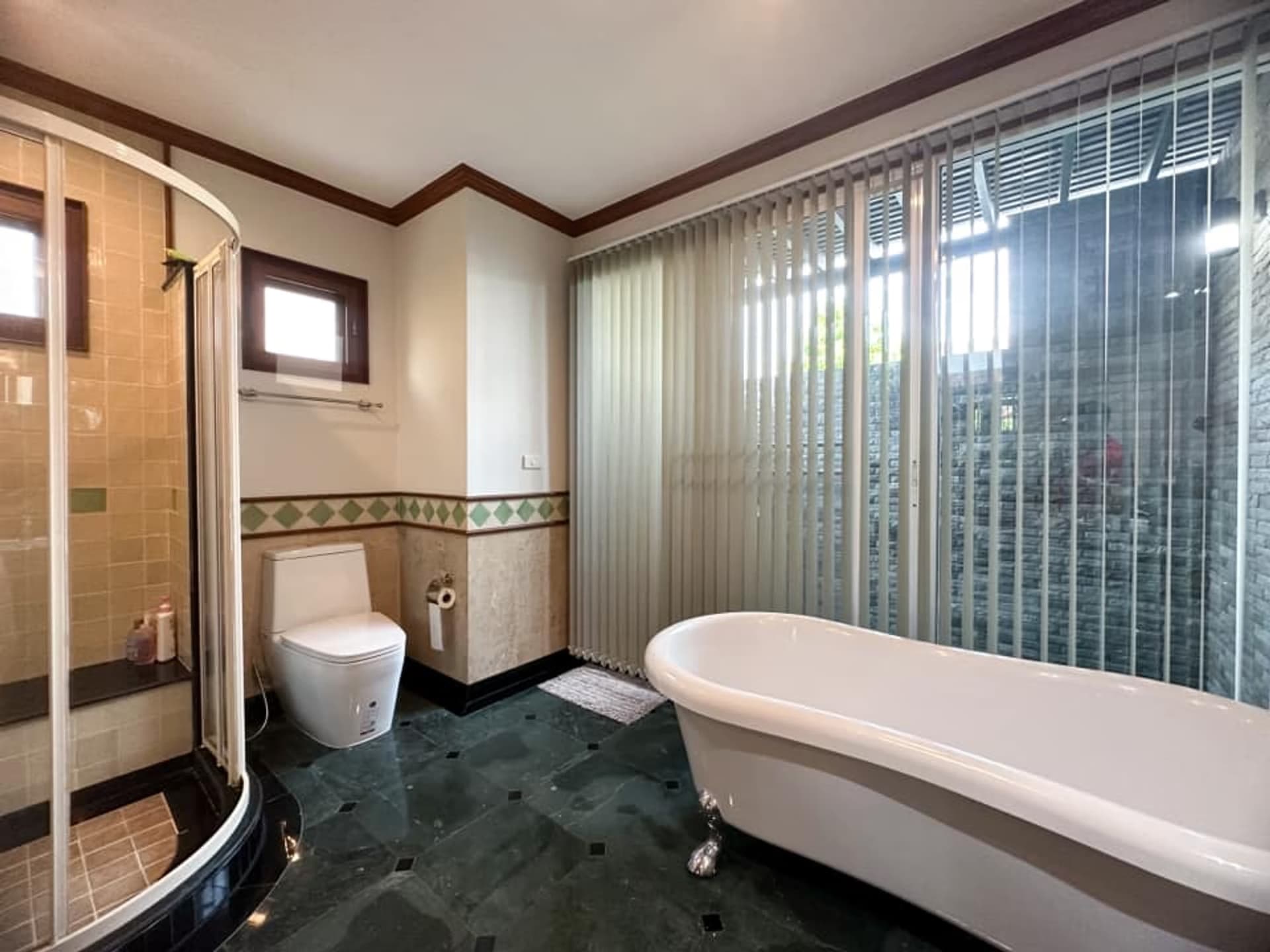 3 Bed House for Sale in San Kamphaeng - Image 12