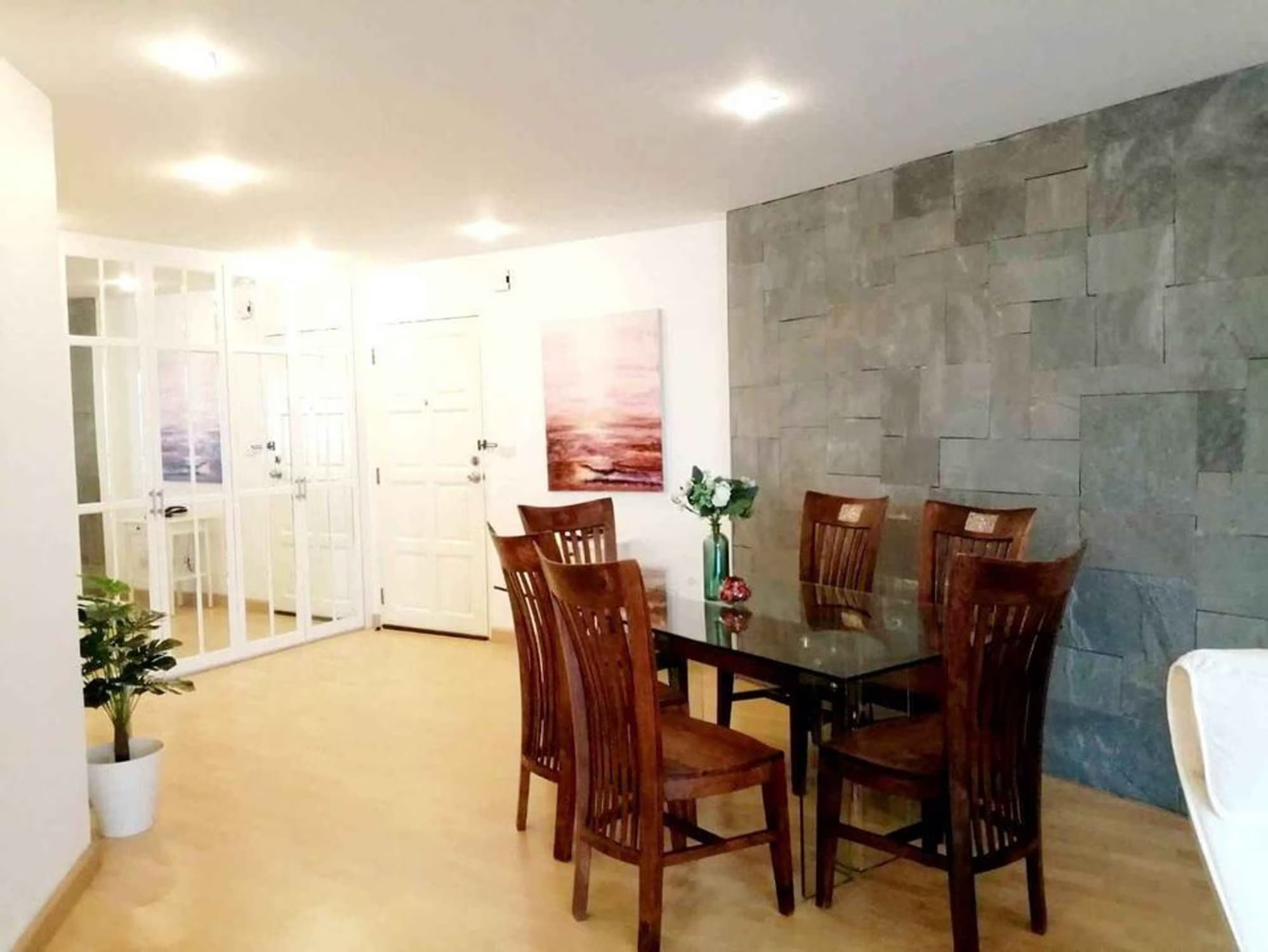 2 ห้องนอน Condo สำหรับ จำหน่าย ใน ยานนาวา - Image 2