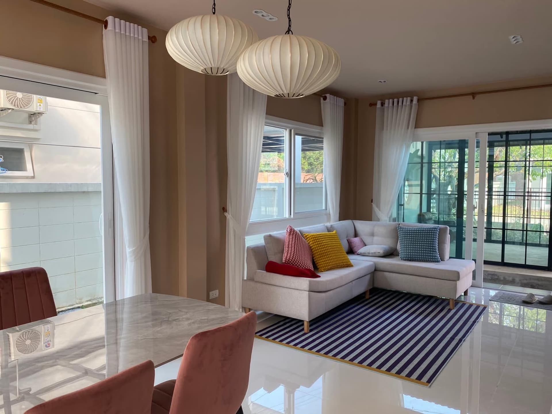 4 Bedroom House - Image 2
