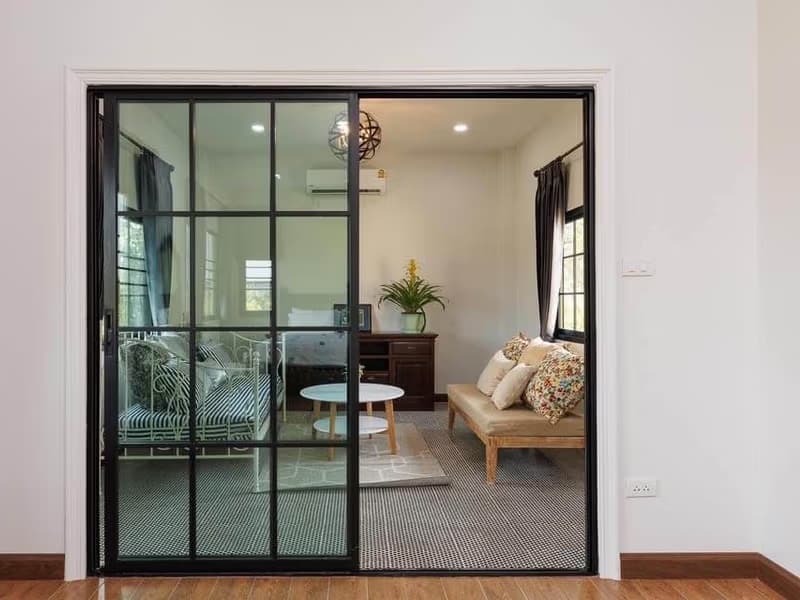 4 Bed House for Rent in Mueang Chiang Mai