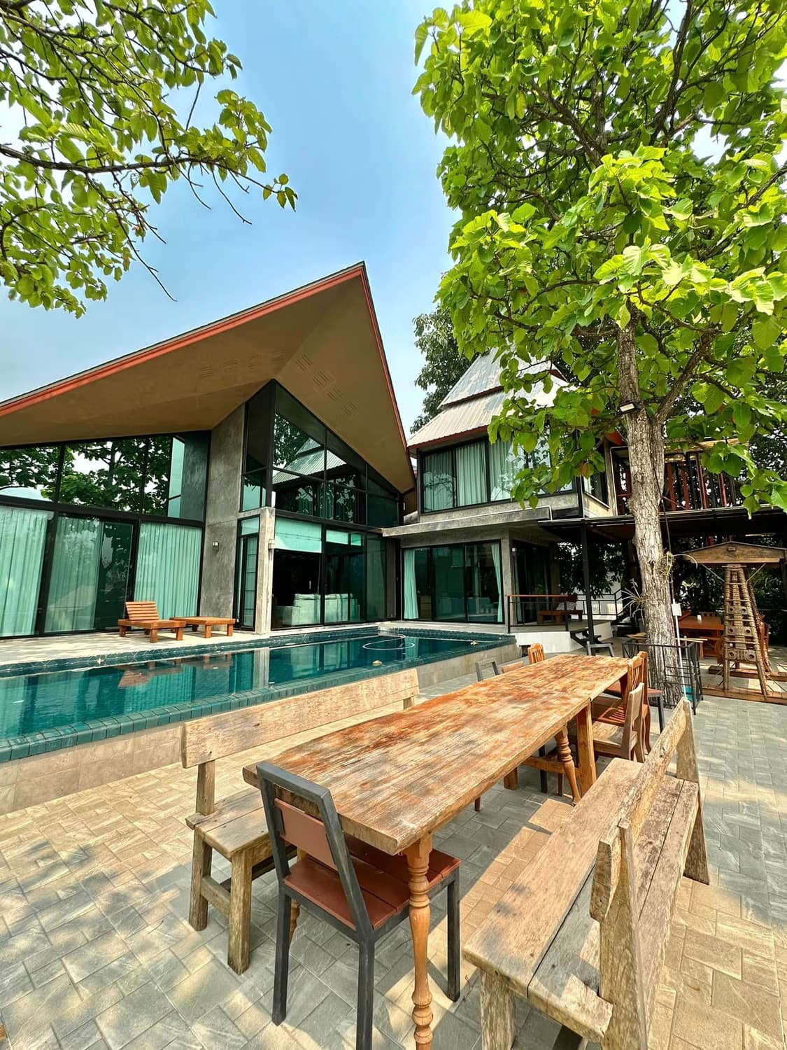4 Bed House for Rent in Mae Rim - Image 1