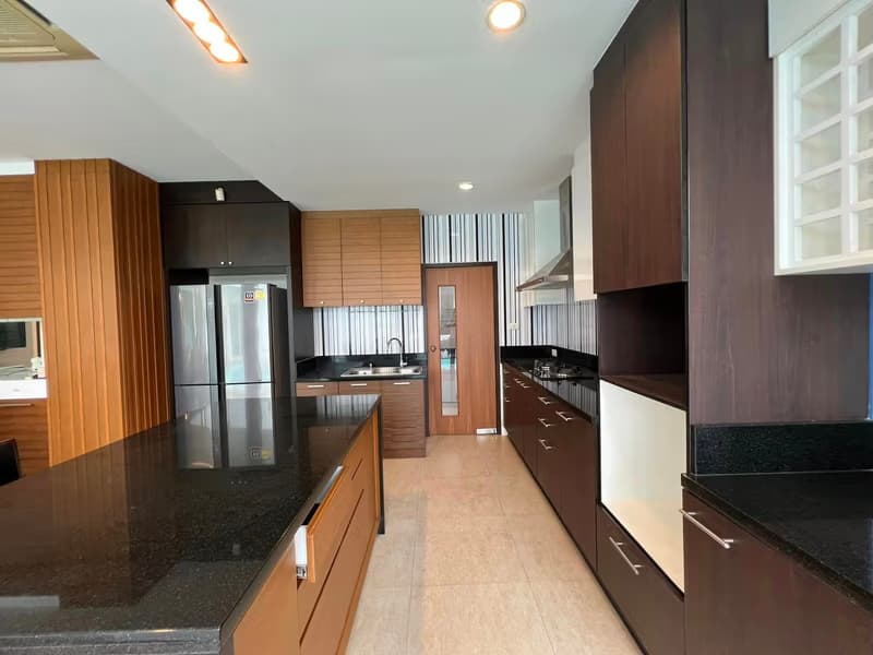 4 Bed House for Rent and Sale in Mueang Chiang Mai