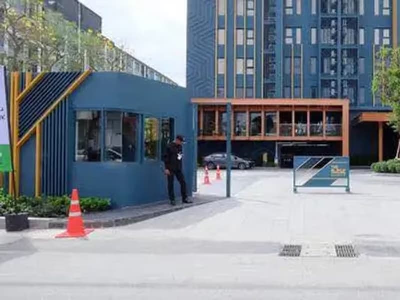 1 Bedroom Condo