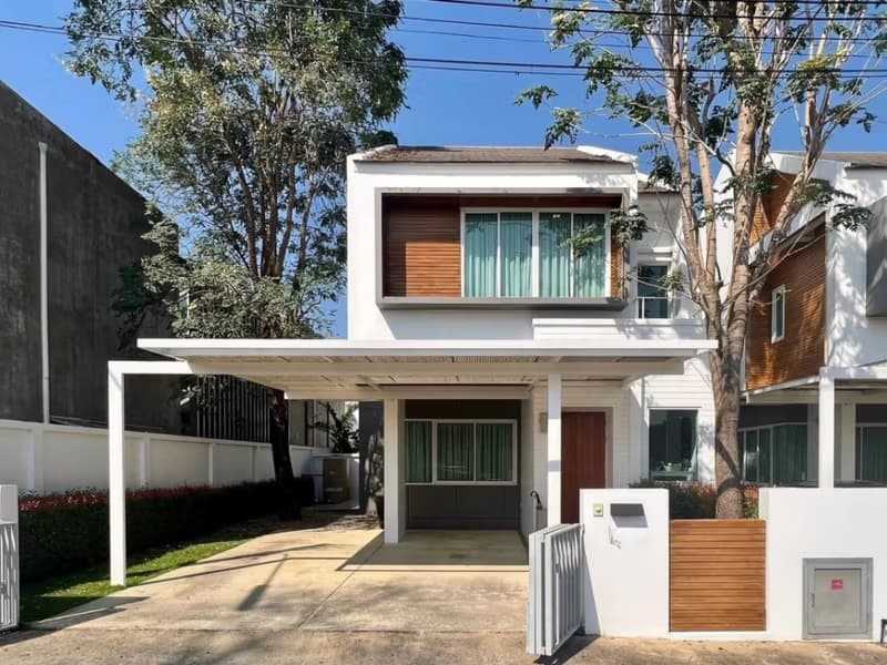 3 Bed House for Rent and Sale in Mae Rim