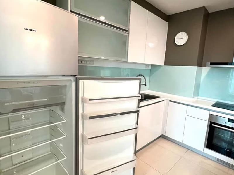 3 Bed Condo for Rent and Sale in Khlong Toei