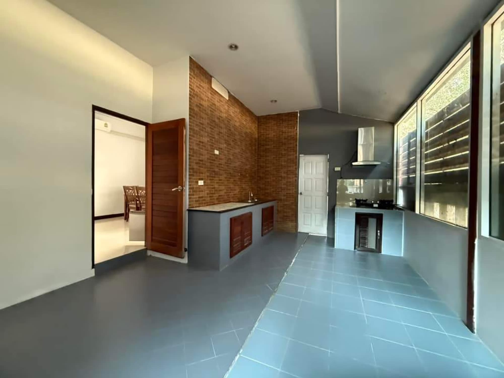 4 ห้องนอน บ้าน สำหรับ ขายและจำหน่าย ใน อำเภอเมืองเชียงใหม่ - Image 3