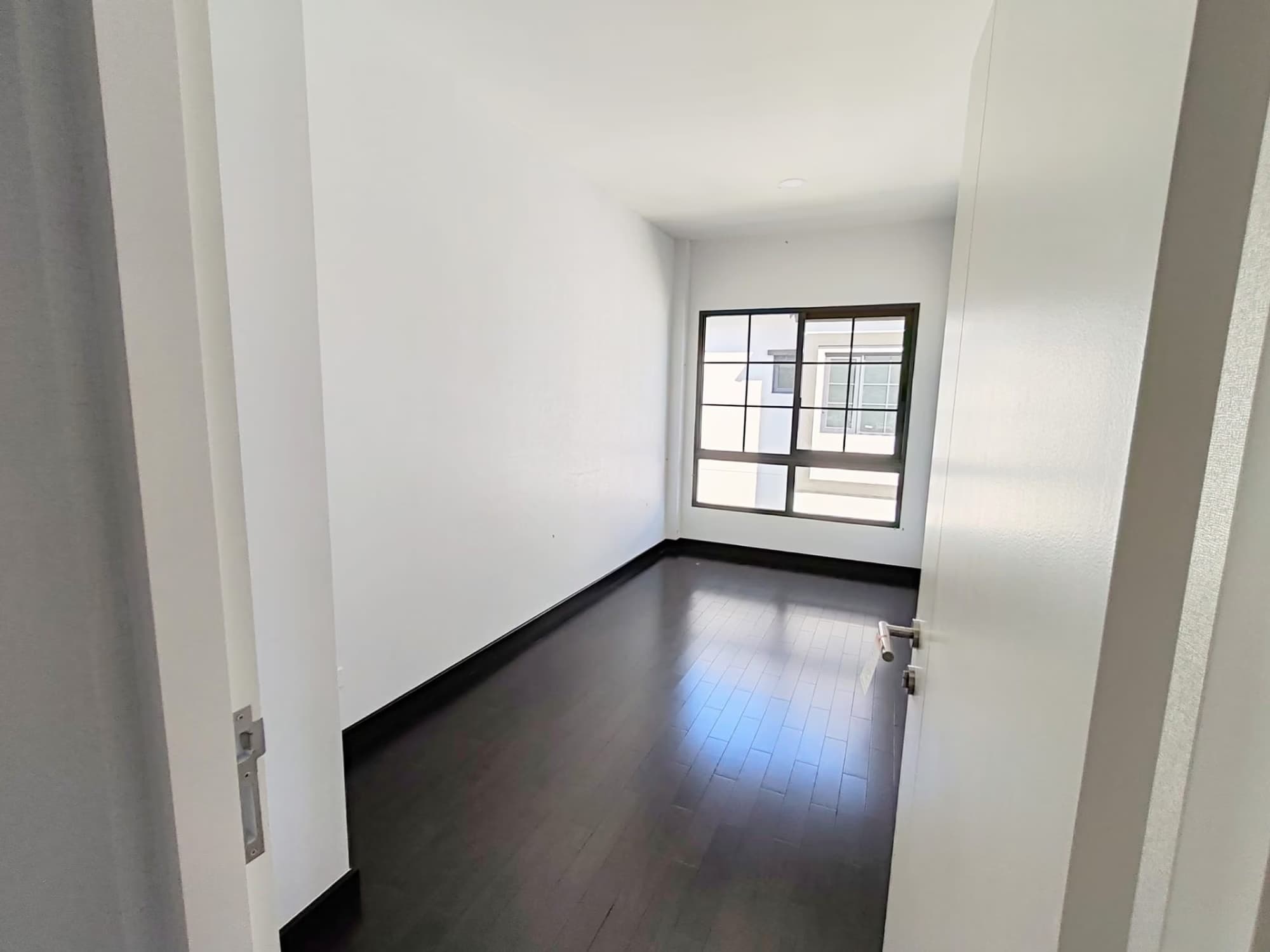 4 Bed House for Rent in Bang Phli District - Image 10