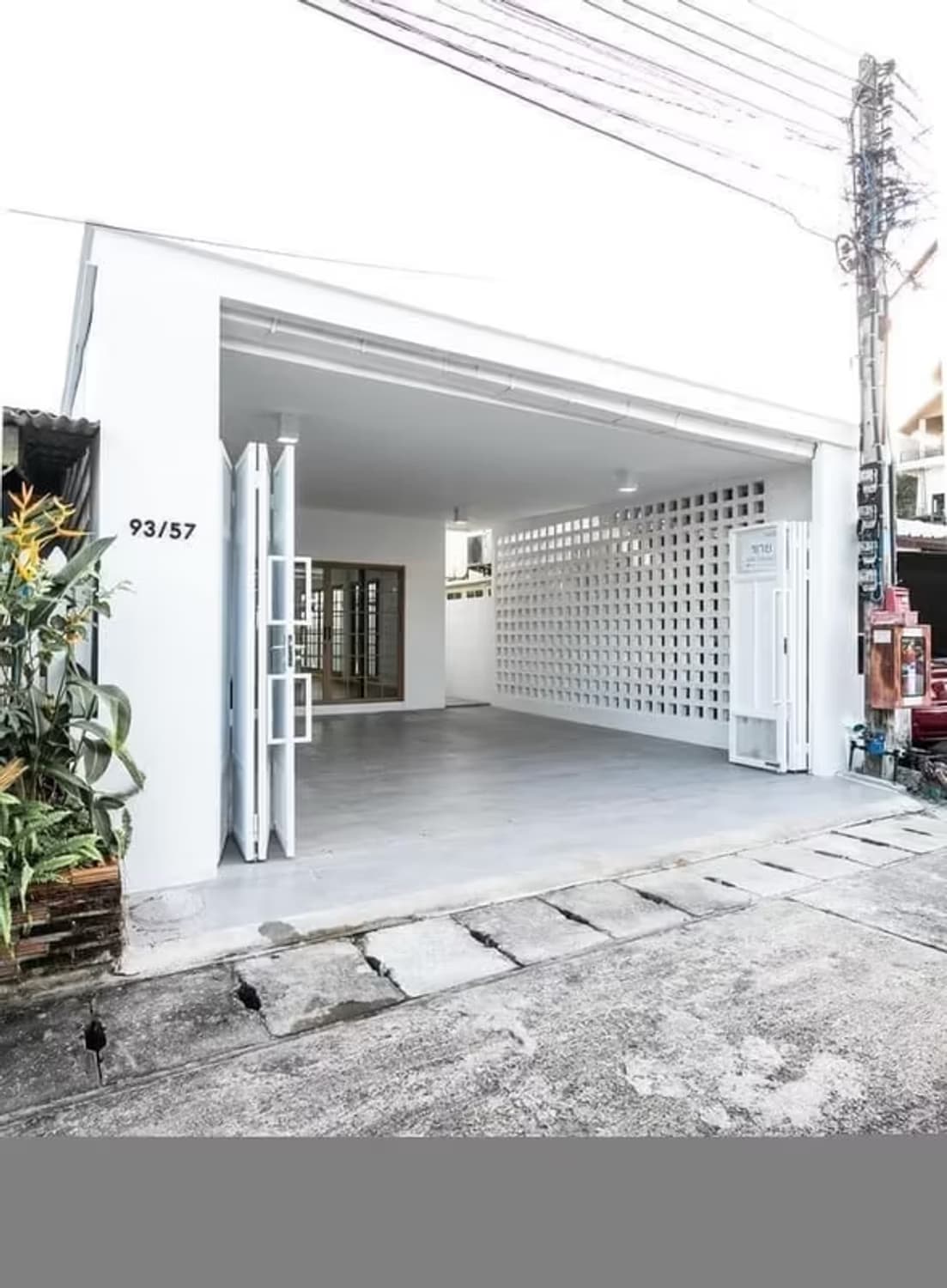 2 Bedroom House - Image 4