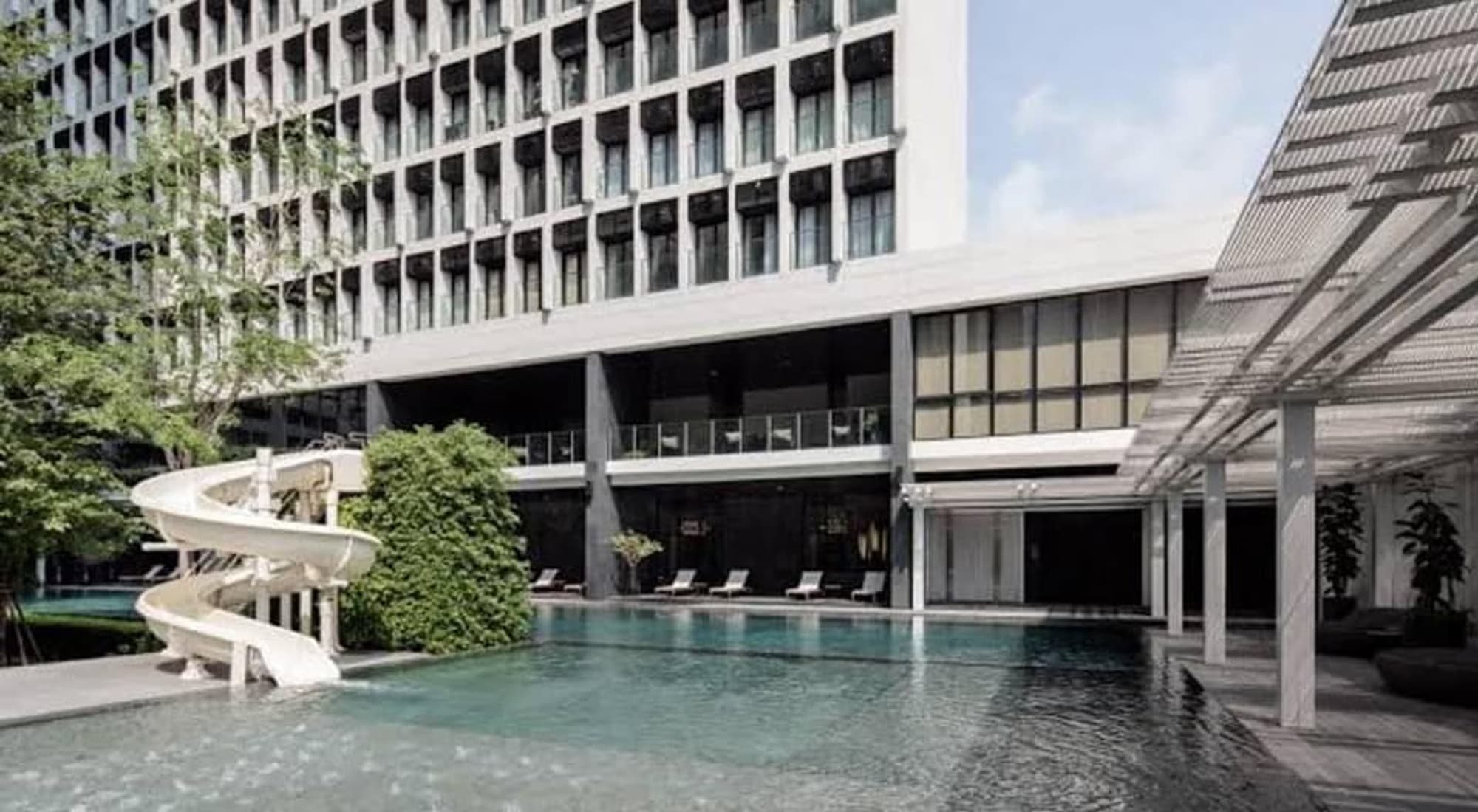 Condo for Rent at Noble Ploenchit - Image 9